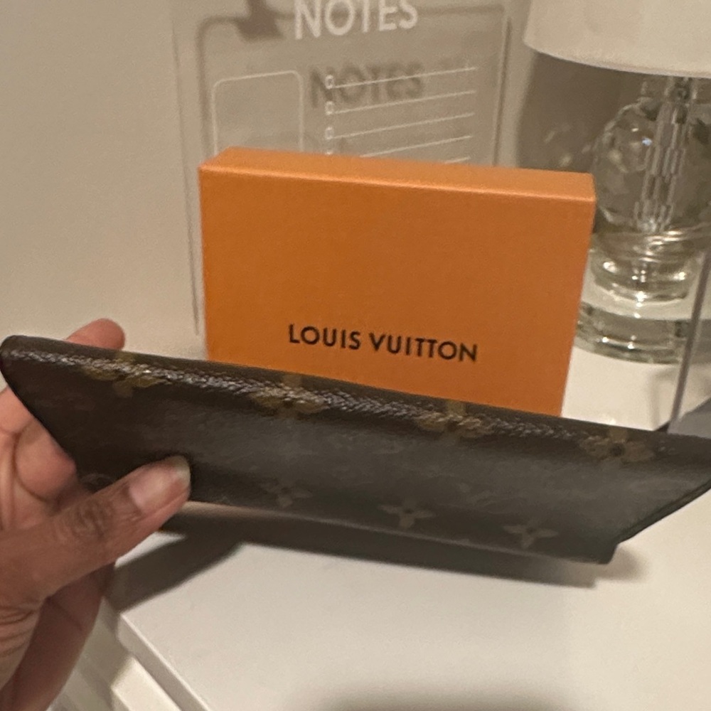 Louis Vuitton Dark Brown Monogram Wallet - Picture 10 of 12